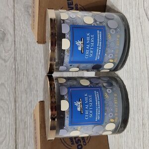 Bath & Body Works Cereal Milk Soft Serve 8oz Single Wick Candles X2